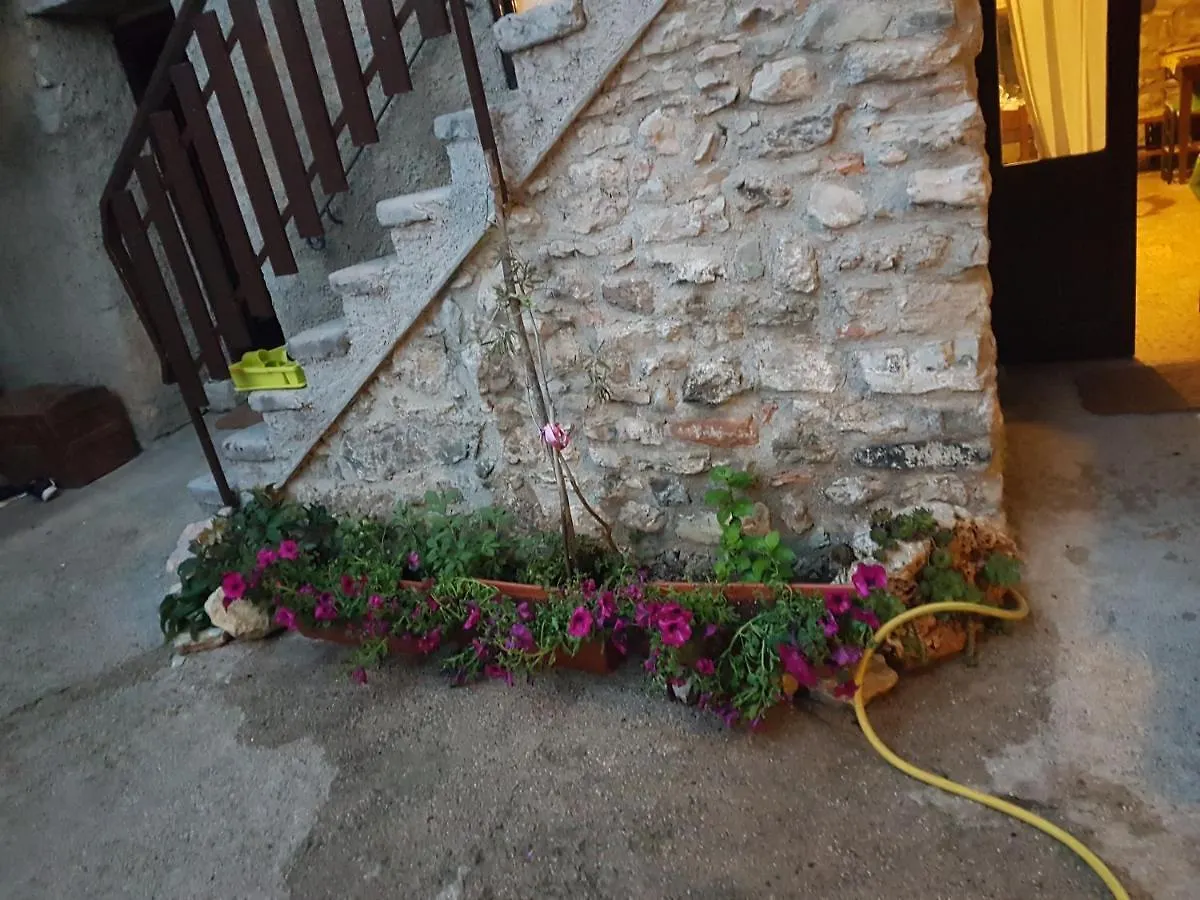Affittacamere Hotel Casa Lidia Tignale Italia