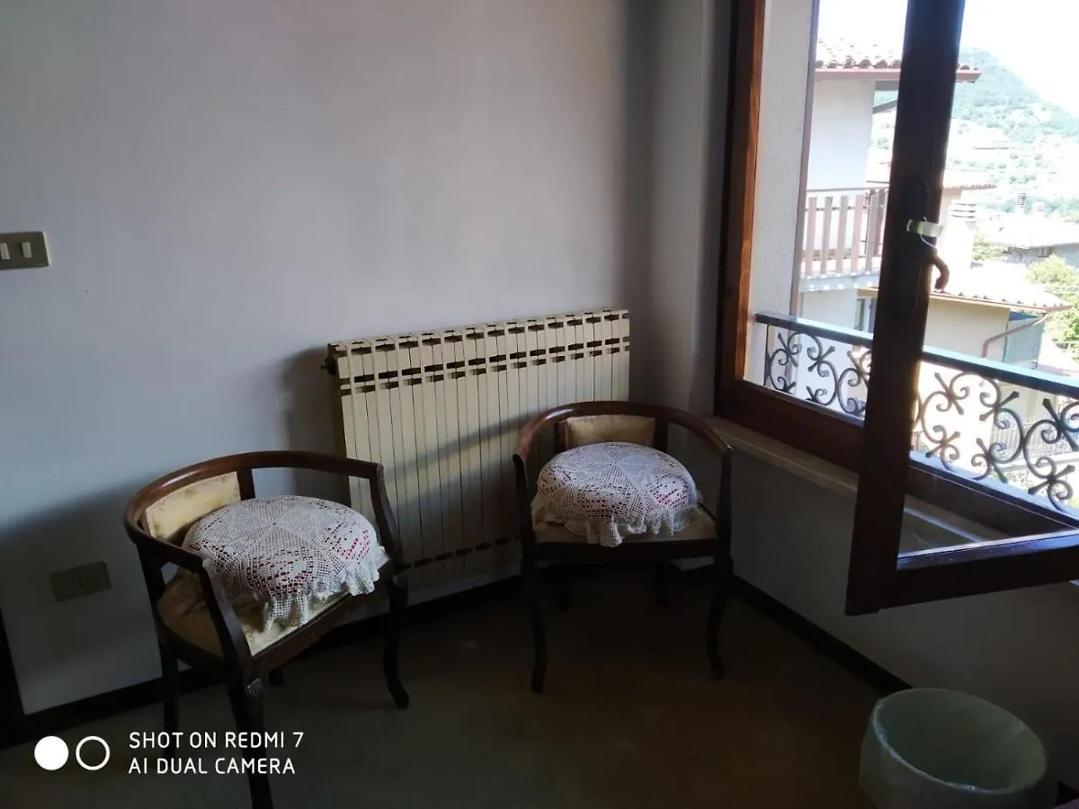 מלון טיניאלה Casa Lidia 0*,
